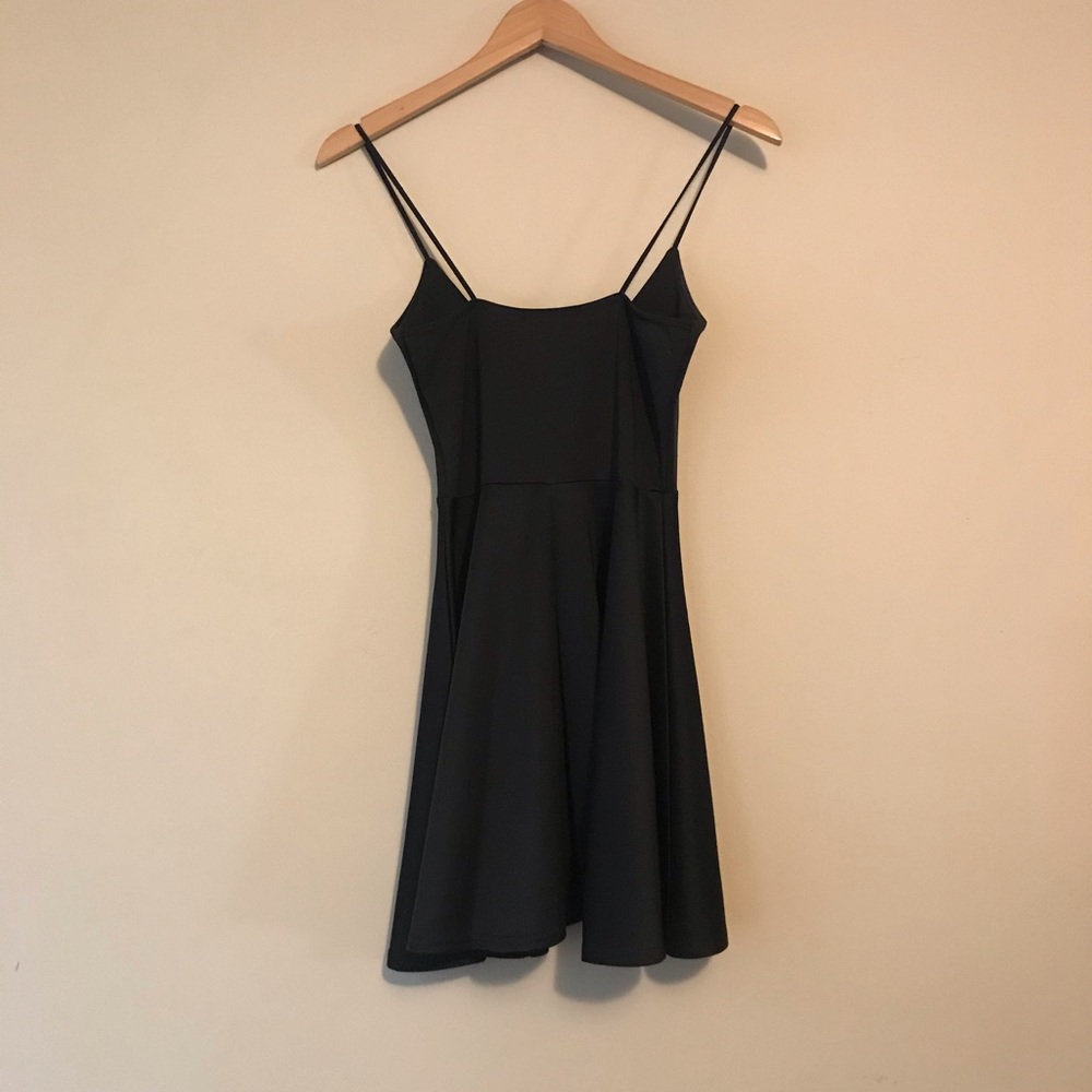 Spaghetti strap mini dress Missguided brand size 0 - Picture 2 of 5